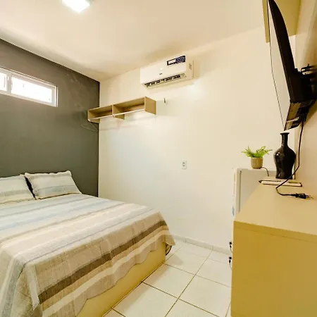 Flat 2 Pessoas A Poucos Metros Do Aeroporto * Fortaleza (Ceara)