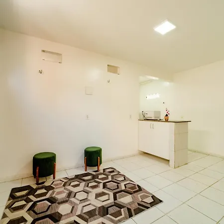 Flat 2 Pessoas A Poucos Metros Do Aeroporto Apartamento