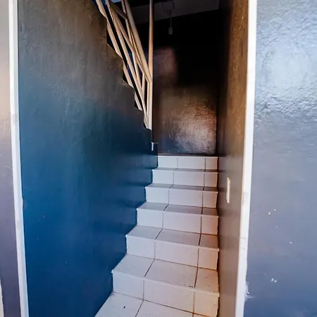 Flat 2 Pessoas A Poucos Metros Do Aeroporto Apartamento *